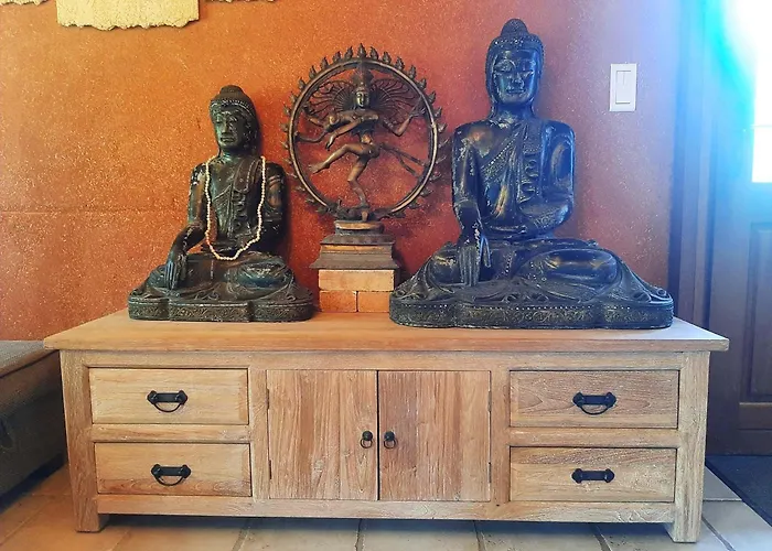 Zen Apartment *